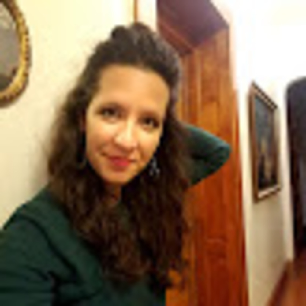 Meet your Posher, Emily